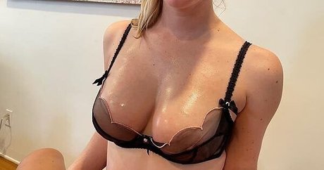 Busty Fairy OnlyFans OnlyFans