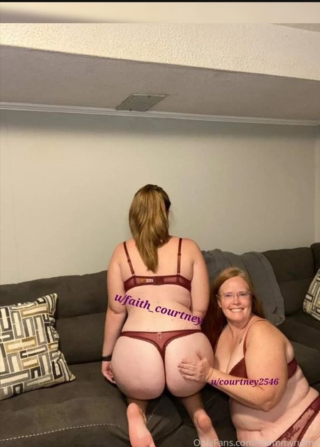 Faith And Courtney OnlyFans Nackt