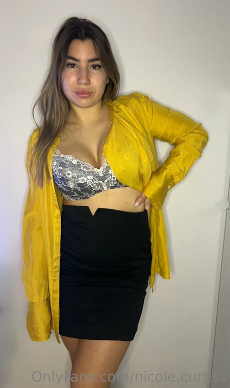 Nicole Curtiss_ Nacktbilder von OnlyFans