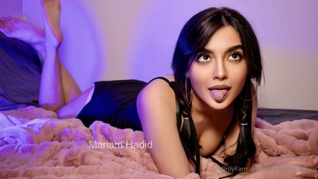 Mariam Hadid OnlyFans Striptease