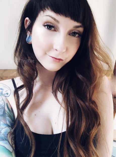 Ivy laura Nacktbilder OnlyFans Geleakt