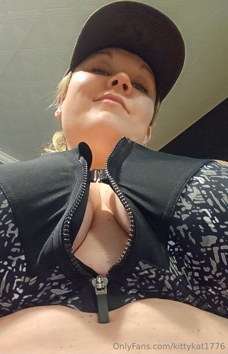 Kittykat1776 Neues OnlyFans