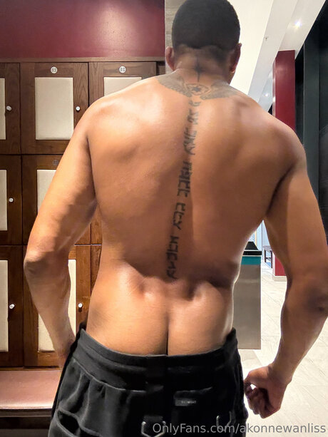 Akonnewanliss OnlyFans geleakt.