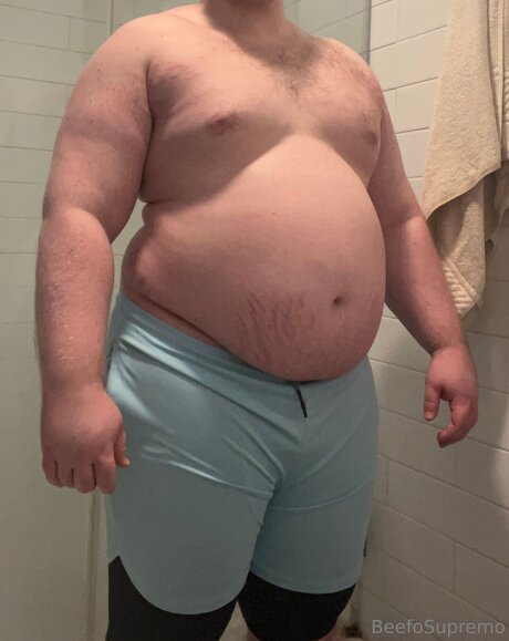 Beefo Supremo OnlyFans nackte Brüste