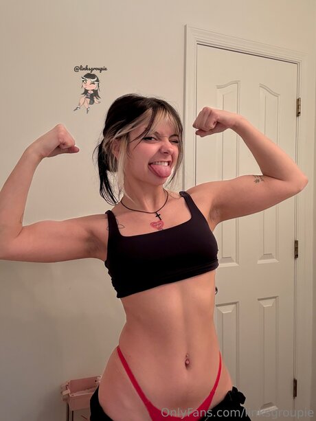 Linksgroupie Sextape OnlyFans Nacktbilder