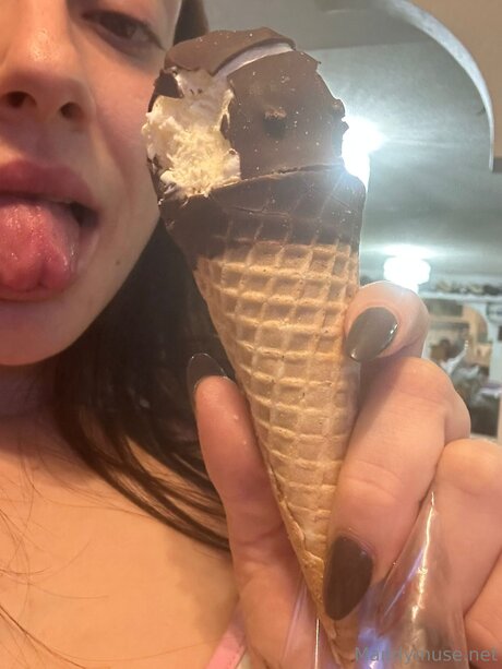 Mandymusemedia OnlyFans-Archiv