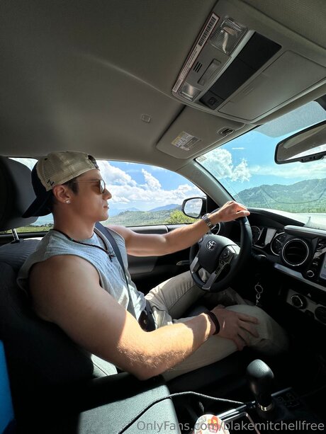 Blakemitchellfree Nacktbilder von OnlyFans