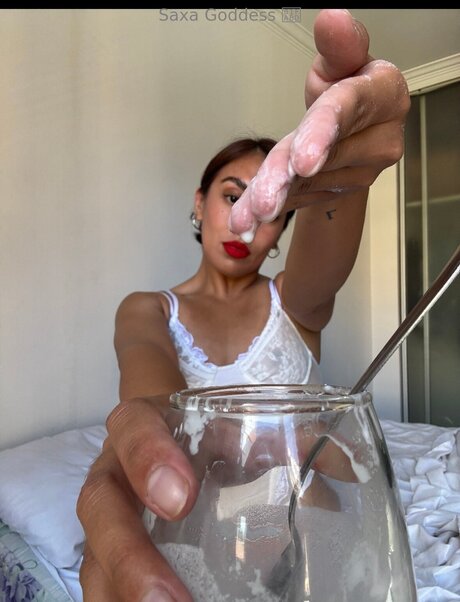 Khaleesisaxa OnlyFans geleakte Brüste