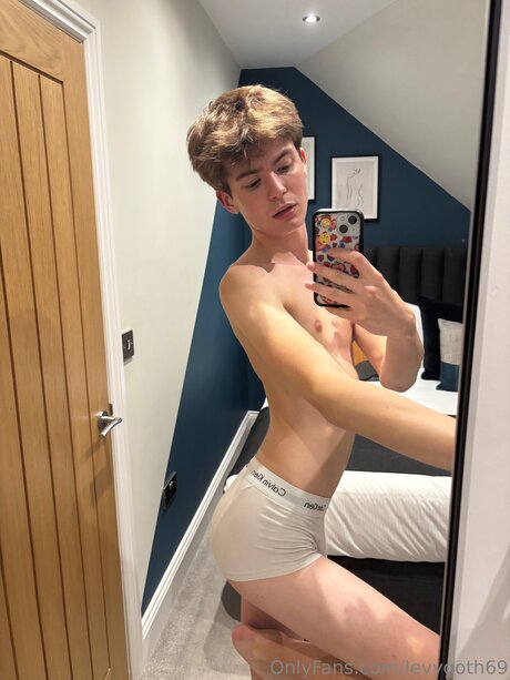 Levygoth69 OnlyFans Leaks