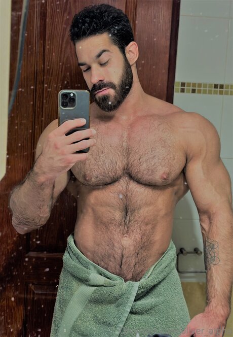 Oliver Alpha OnlyFans geleakter Pornografie