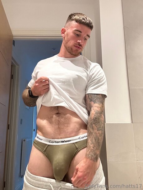 Hatts17 OnlyFans Leaj