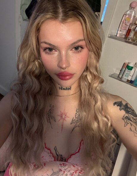 Sirenpain OnlyFans Fotos