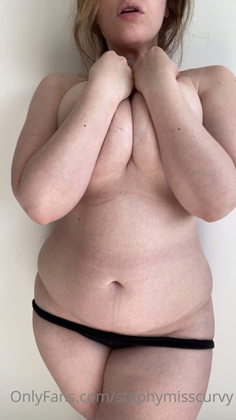 _Stephy Miss Curvy OnlyFans Nacktbilder