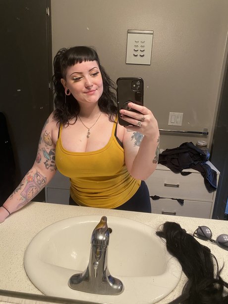 Bunnyrosexx Leak von OnlyFans