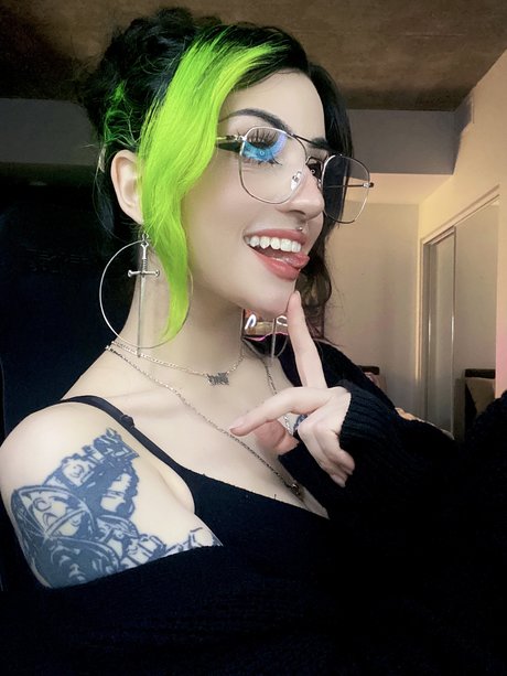 Batz Nacktbilder von OnlyFans