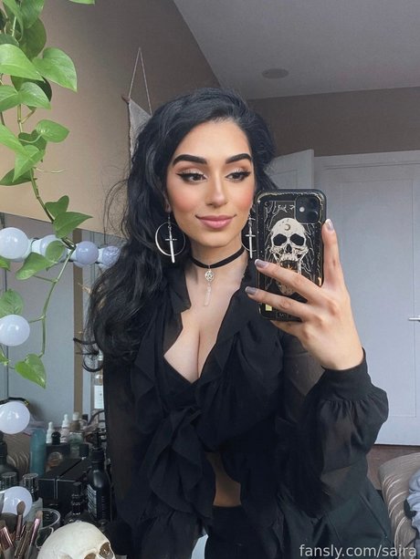 Saira Rose_ Nacktbilder-Leaks von OnlyFans