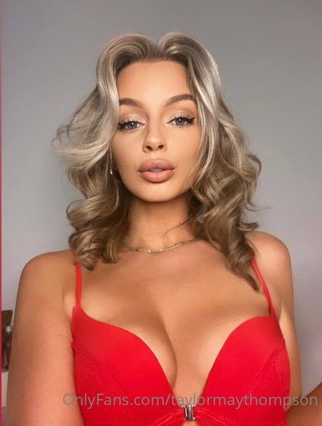 Taylor May Thompson_ OnlyFans-Leak