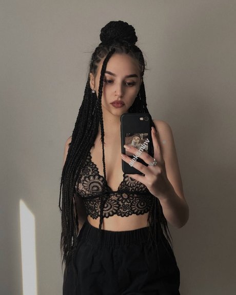 Aleksmlnv Sextape OnlyFans Nacktbilder