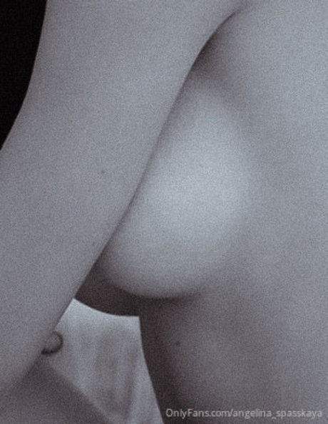 Angelina Spaska_ OnlyFans Strip
