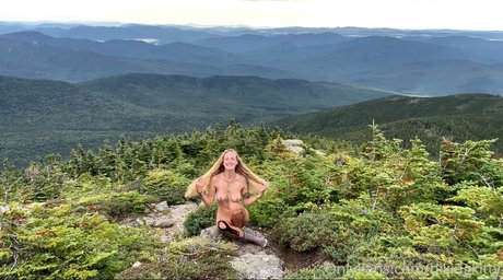Appalachian queen OnlyFans Strip