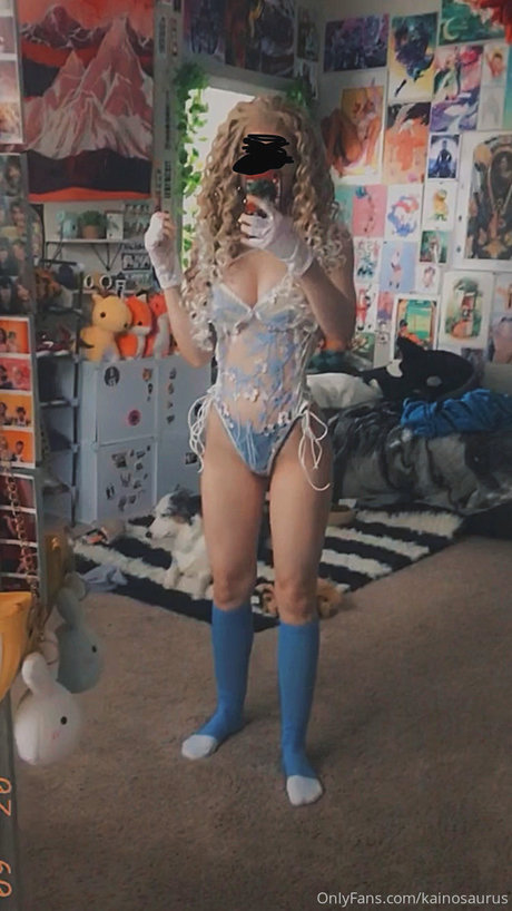 TheDaberryTwins Alex and Leah OnlyFans Striptease