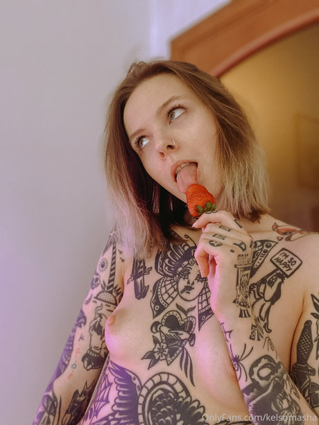 Tattooed Russian OnlyFans XXX