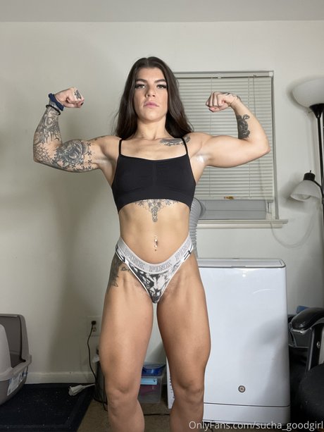 Sucha Goodgirl Oben ohne OnlyFans