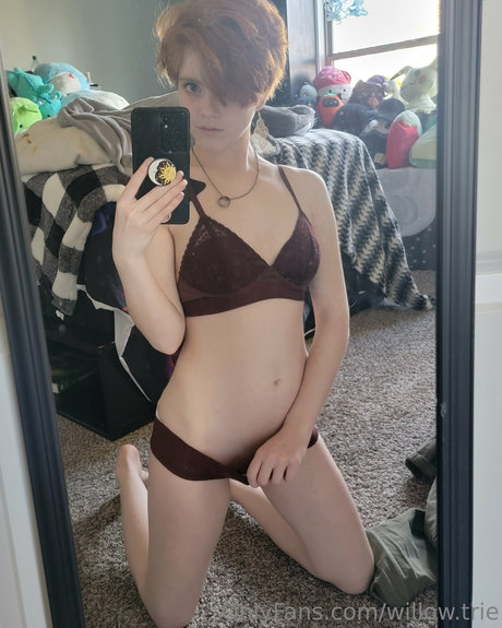 Willow Trie OnlyFans Fick geleakt