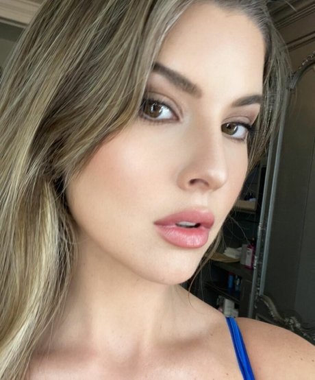 Amanda Cerny OnlyFans