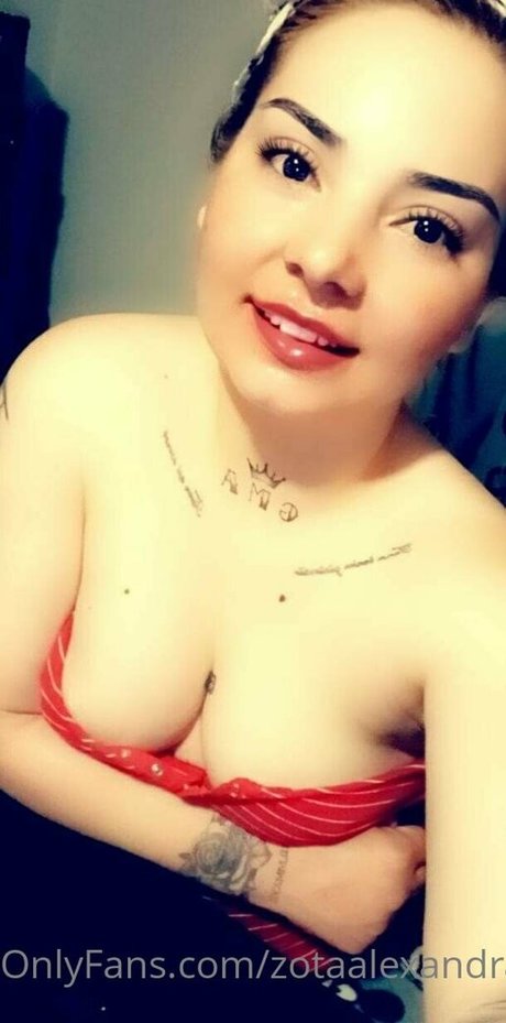 zotaalexandra OnlyFans
