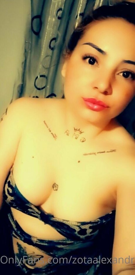 zotaalexandra Nackt geleakt OnlyFans