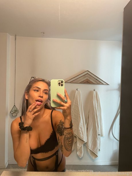 Lavagrll Lavaxgrll OnlyFans Nacktbilder