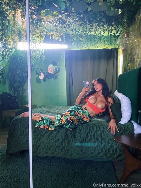 Molly Dixx Nacktbilder von OnlyFans geleakt