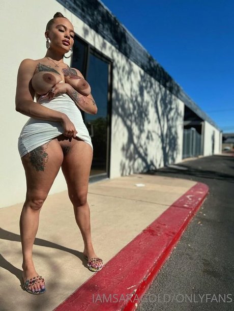 Sara Gold Iamsaragold Kostenloses OnlyFans