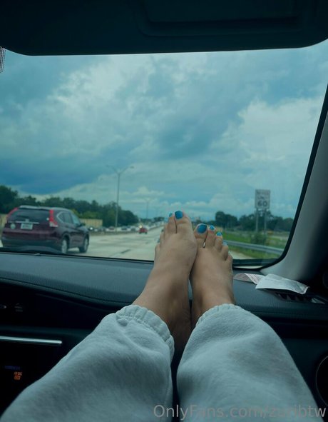 dünne schwarze teenager-onlyfans schöner Porno Bild