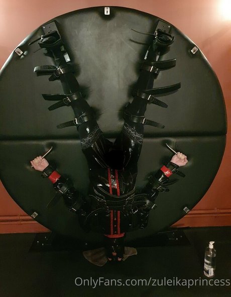 zuleikaprincess Nacktbilder von OnlyFans
