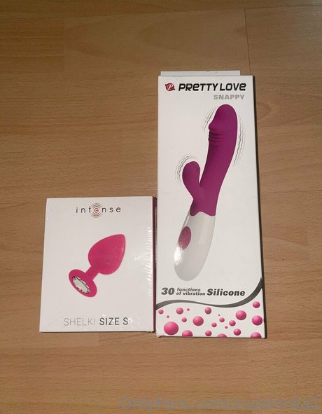 zuzaninka1 OnlyFans XXX