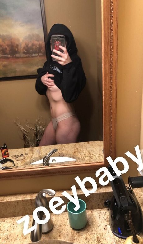 zxeybaby OnlyFans nackte Brüste