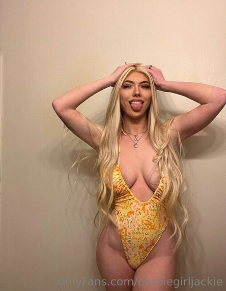 Barbiegirljackie XXX OnlyFans