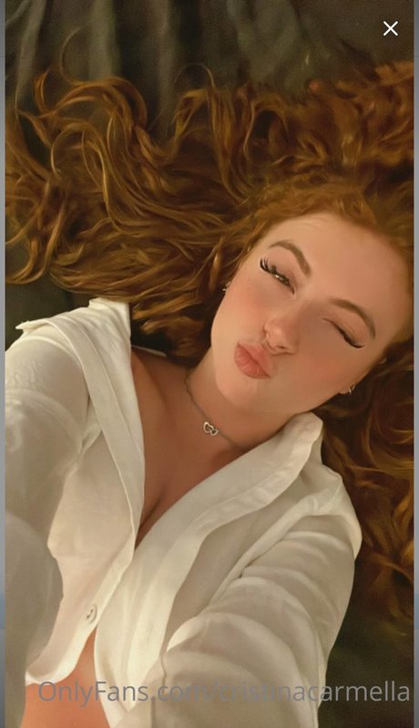 Cristina Carmella OnlyFans Model Bilder