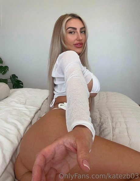 Katezb03 OnlyFans Joi
