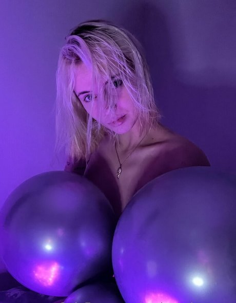 Regina Sahar OnlyFans Modelfoto