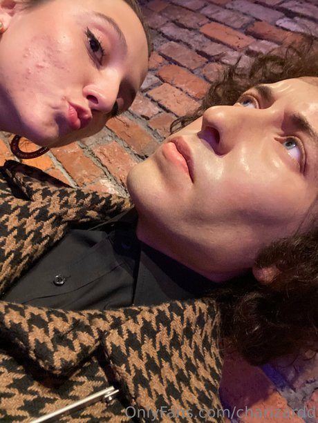 Charizard Nacktbilder von OnlyFans