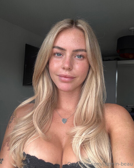 Jazmin Beau OnlyFans Sex