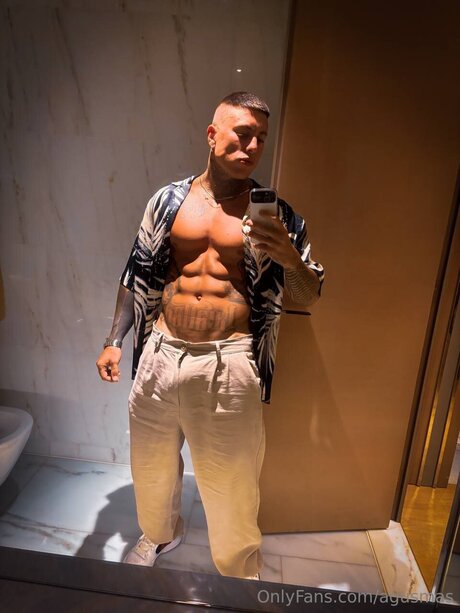 Agusmas OnlyFans geleakt.