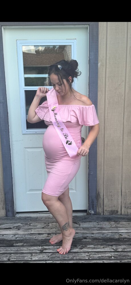 Dellacarolyn NurlyFans-Pornos