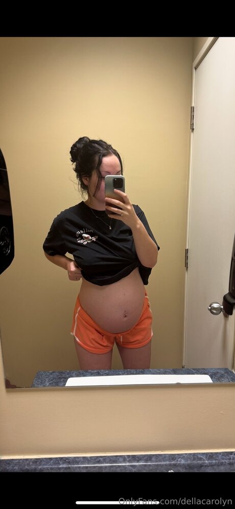 Dellacarolyn OnlyFans Leaks