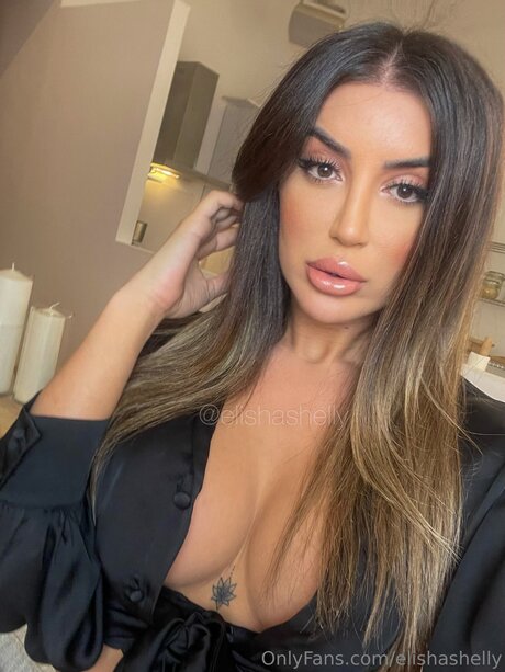 reife latina-onlyfans kostenlos nackt Galerie