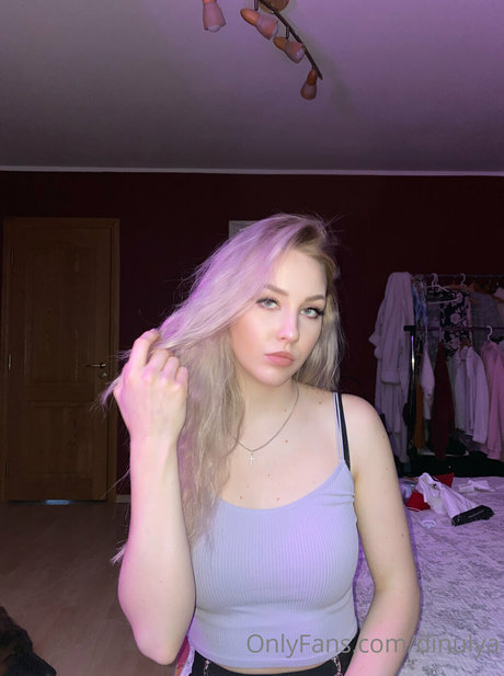 Dinulya Nacktbilder von OnlyFans