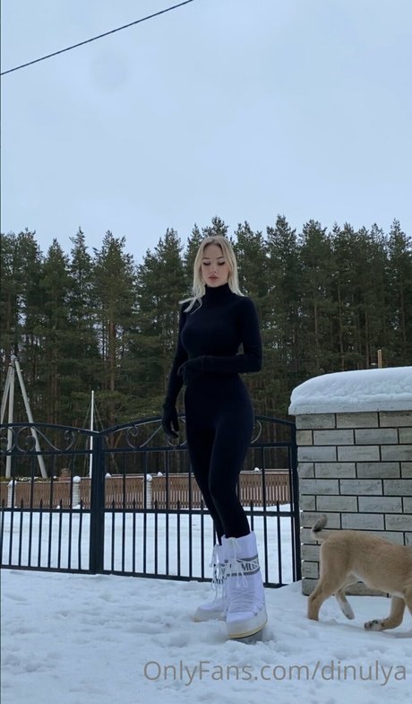 Dinulya OnlyFans Lesbisch